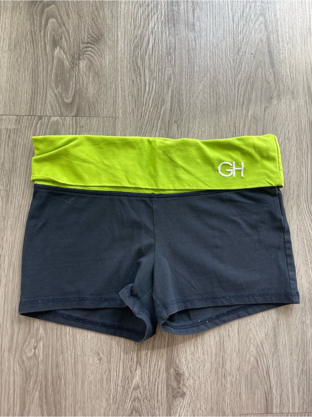 Vtg Y2K Gilly Hicks yoga fold over short short small